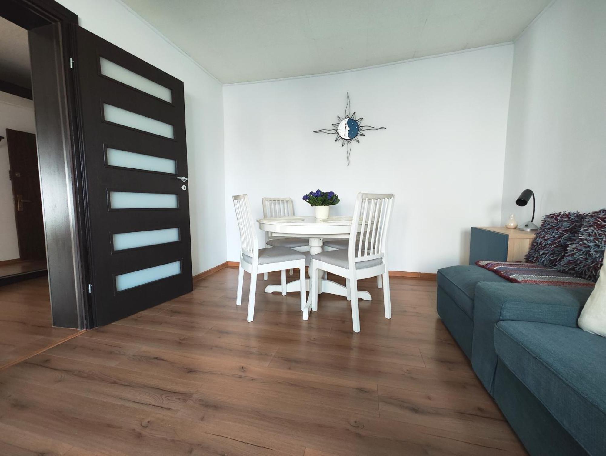 Platinum Apartment - Apartament Cu 3 Camere, 2 Dormitoare, 2 Bai, Bucatarie Complet Utilata, 2 Balcoane Bucarest Esterno foto
