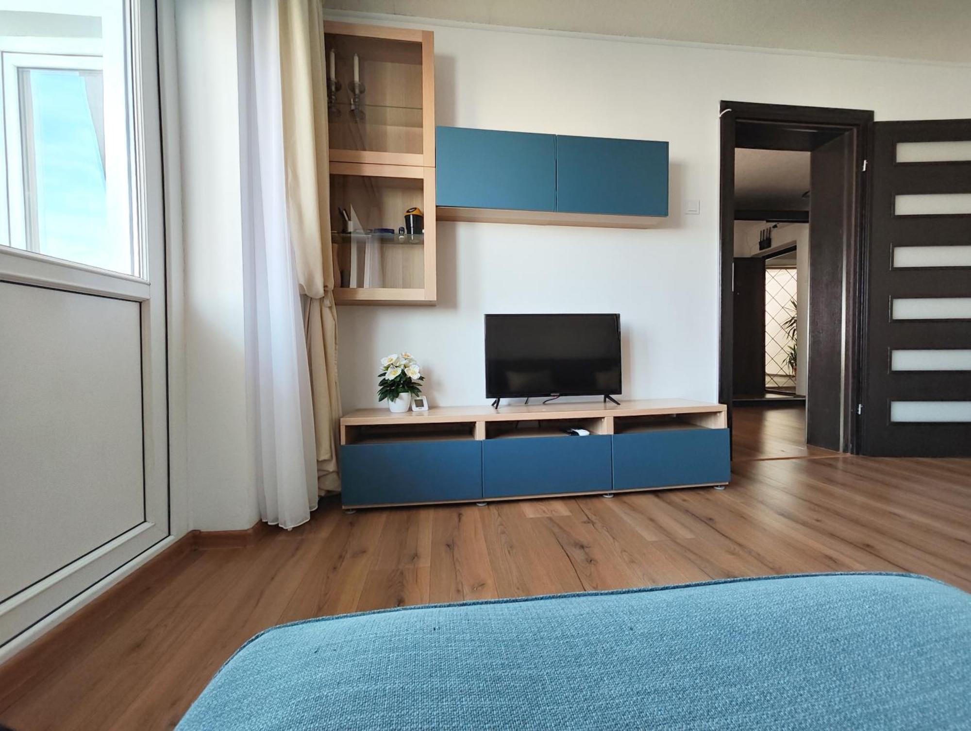 Platinum Apartment - Apartament Cu 3 Camere, 2 Dormitoare, 2 Bai, Bucatarie Complet Utilata, 2 Balcoane Bucarest Esterno foto