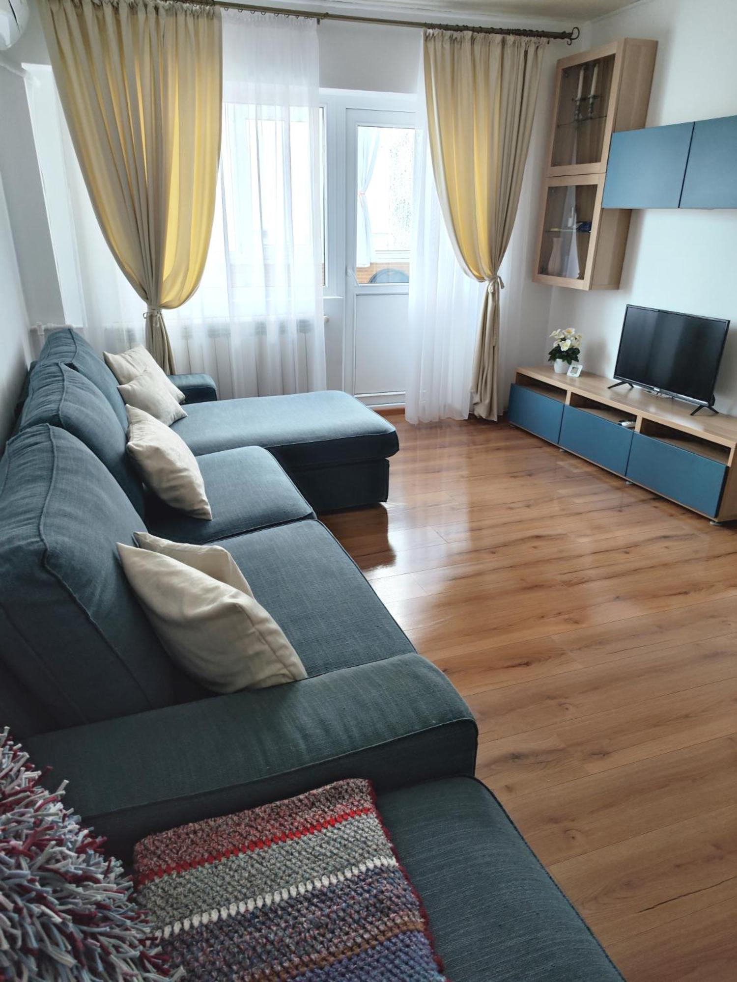 Platinum Apartment - Apartament Cu 3 Camere, 2 Dormitoare, 2 Bai, Bucatarie Complet Utilata, 2 Balcoane Bucarest Esterno foto